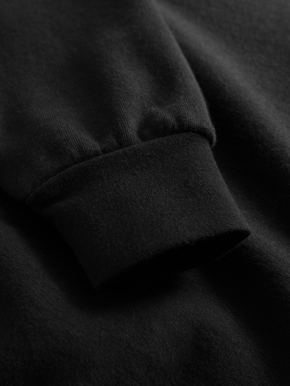 black unisex sweater detail sleeve